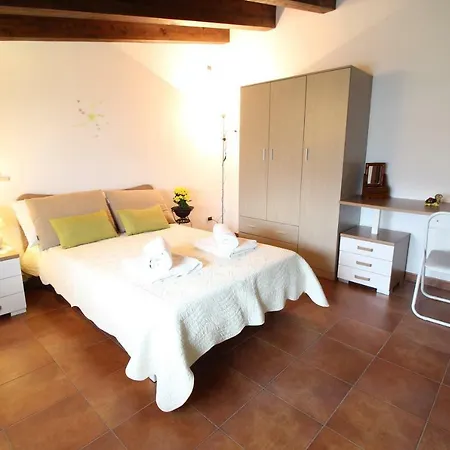 Privata - Private